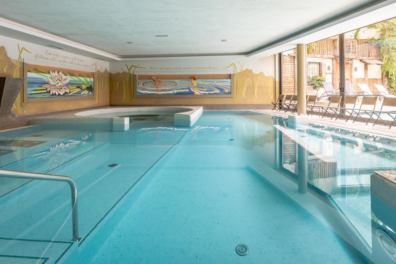 Alpholiday Dolomiti Wellness & Family Hotel Dimaro Exterior foto