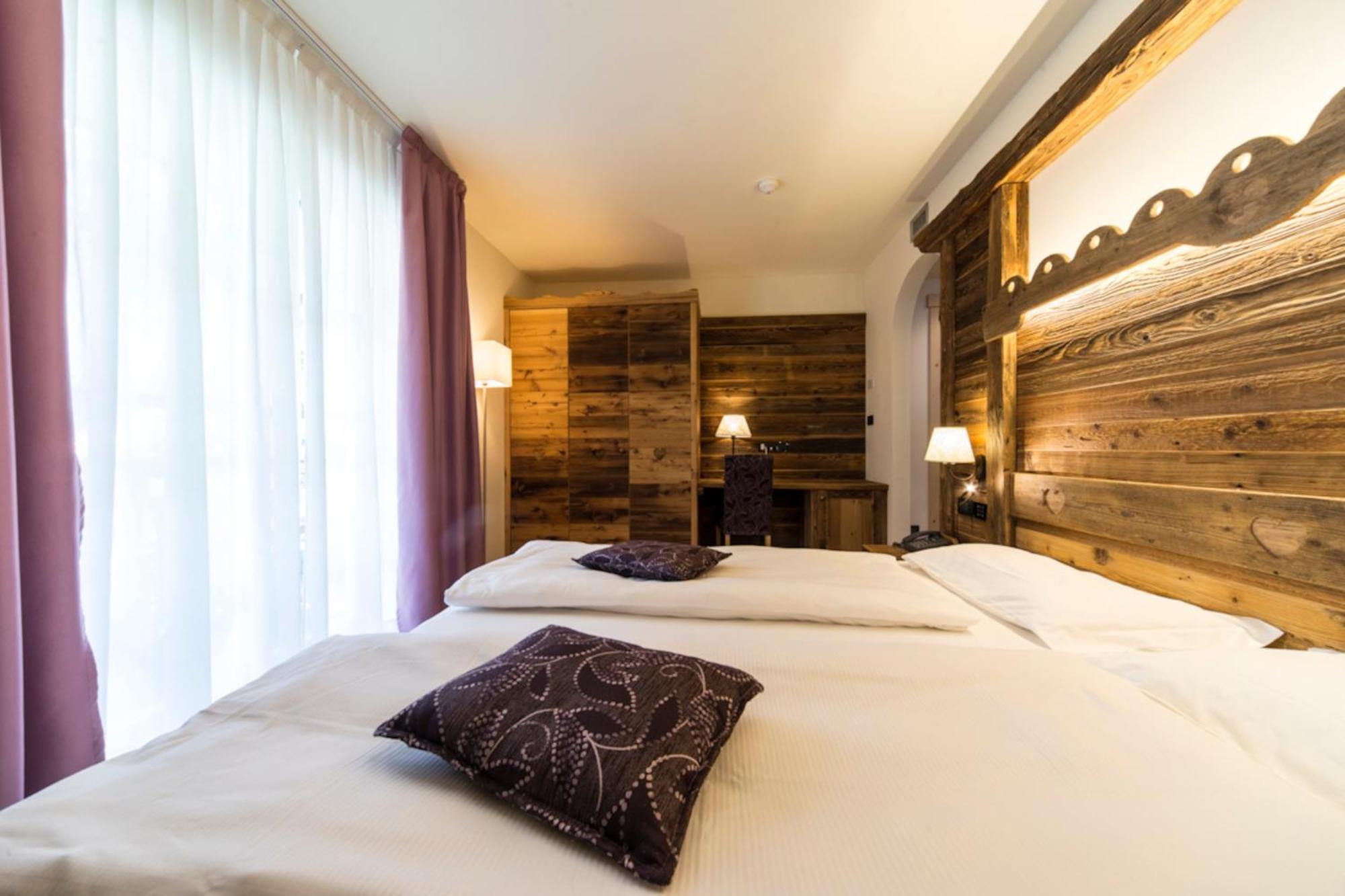 Alpholiday Dolomiti Wellness & Family Hotel Dimaro Cameră foto